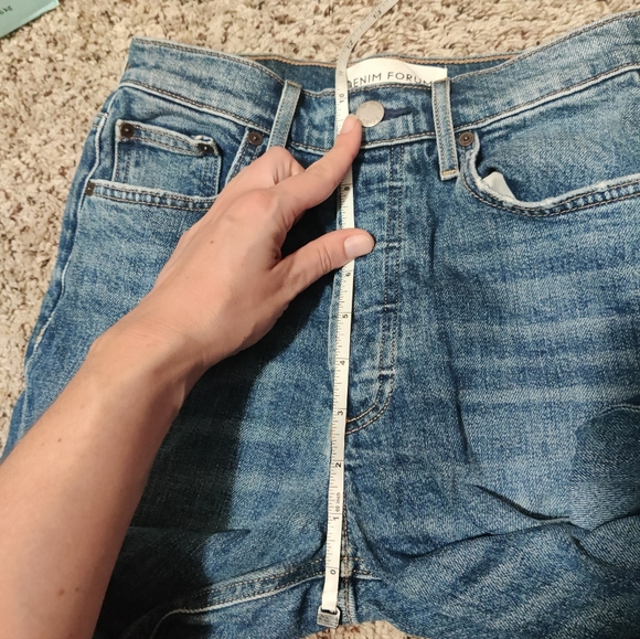 Aritzia Denim Forum Arlo High Rise Straight Jeans short - Picture 10 of 15
